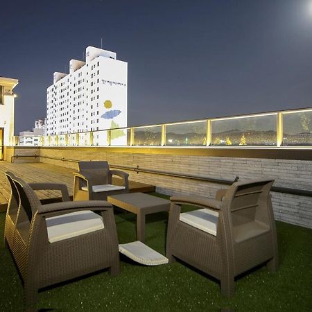 Hotel Lazy Heaven 昌原市 外观 照片