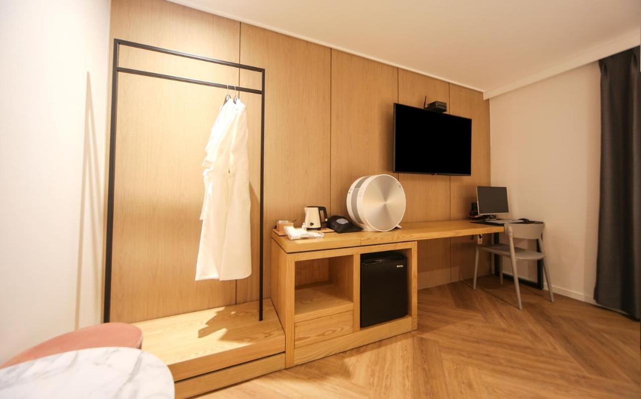 Hotel Lazy Heaven 昌原市 外观 照片